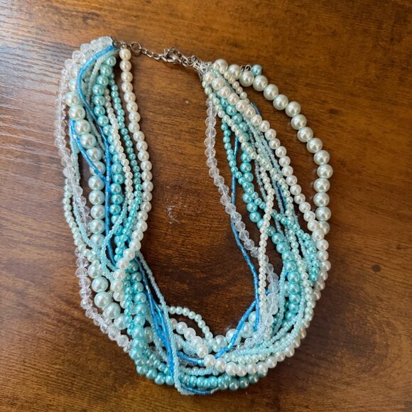 Set of 5 Faux Pearl and Beaded Necklace, one bracelet - Picture 14 of 16